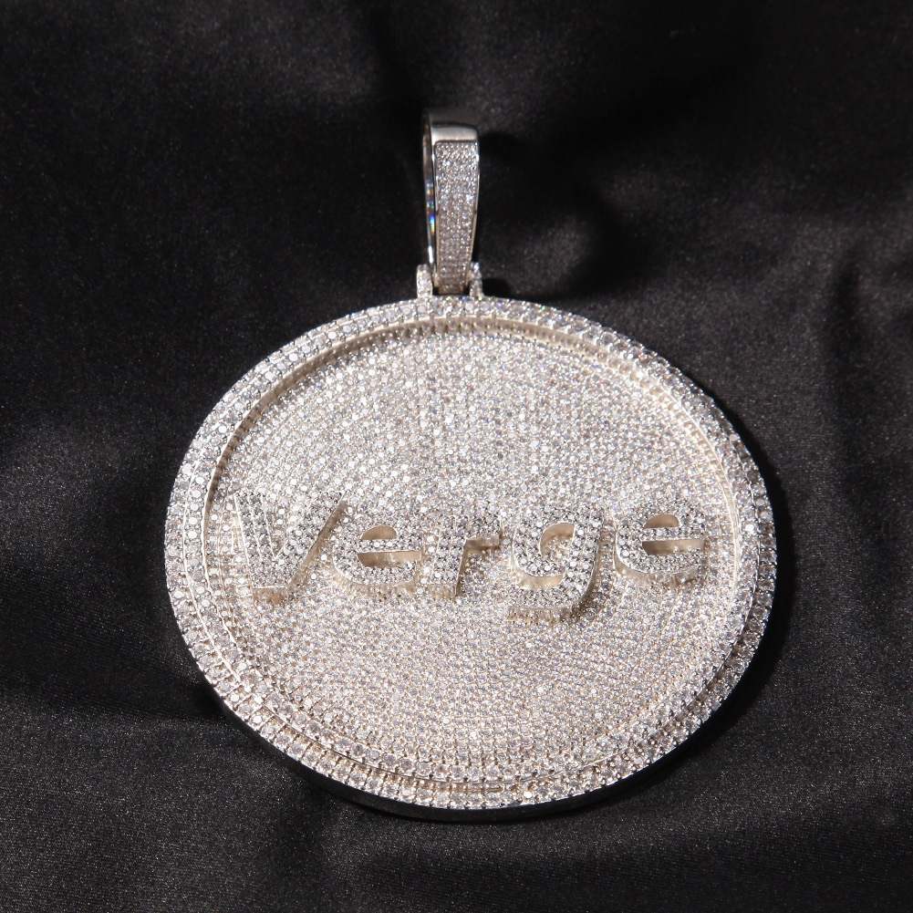 name engraved pendant