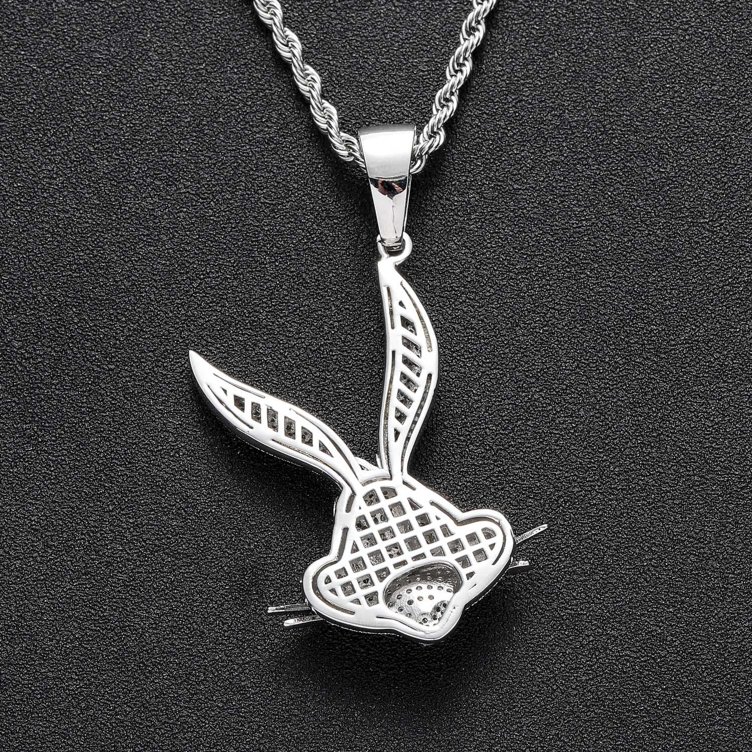gold bugs bunny pendant