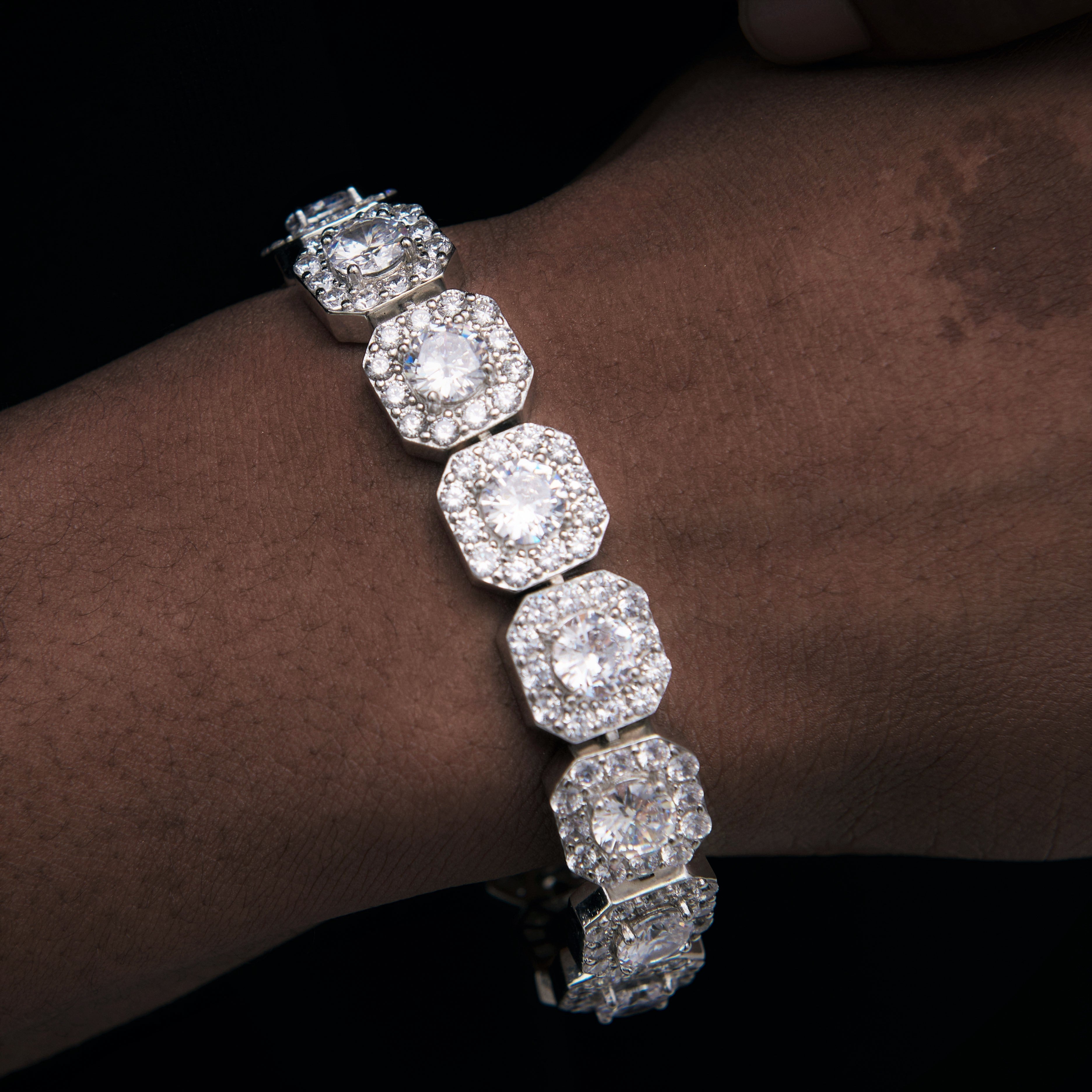 The Frozen Icon I® - 10mm Cluster Tennis Bracelet