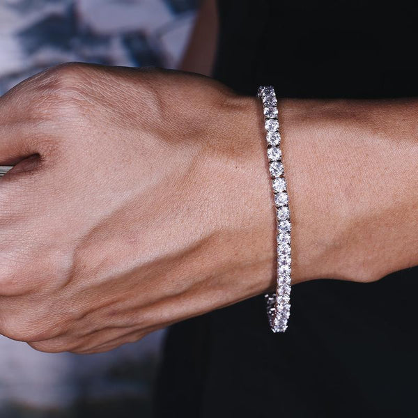 platinum diamond tennis bracelet