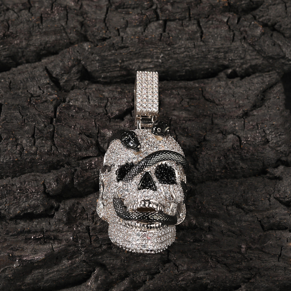 men skull necklaces