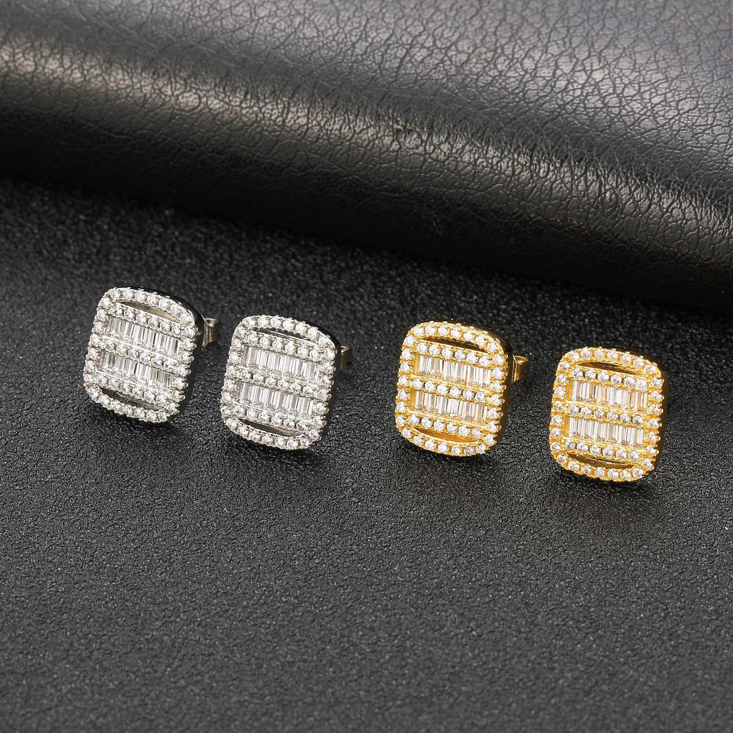 Two rows baguette cut earring