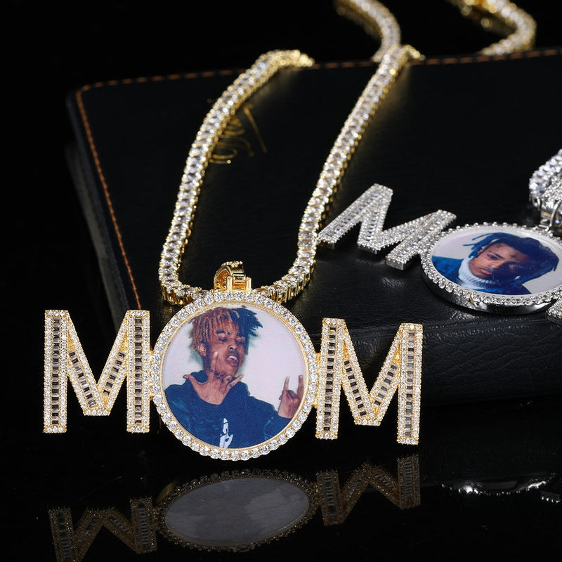 mom gold photo pendant